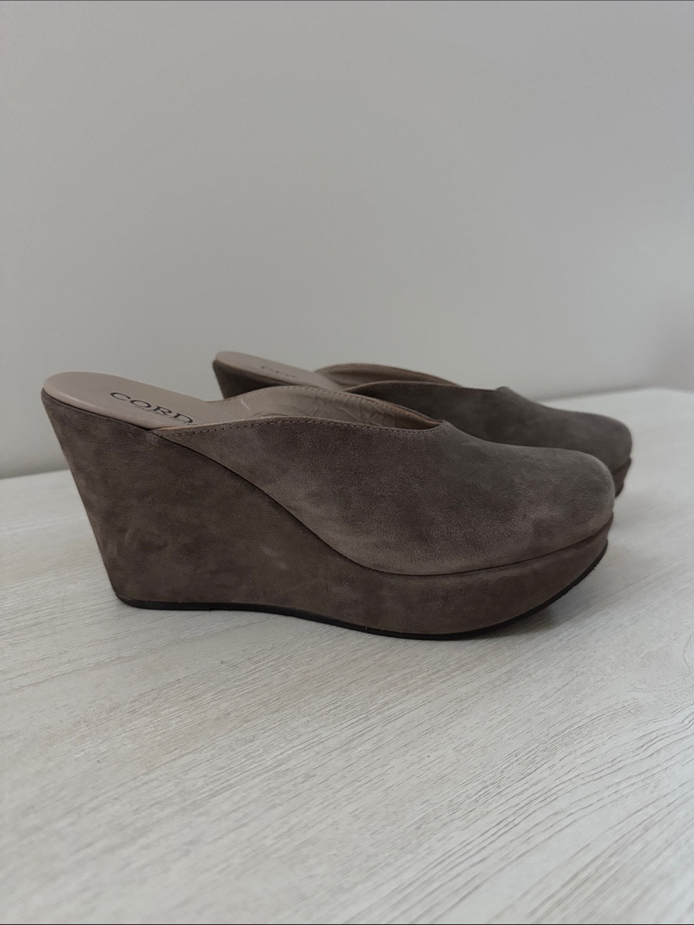 Cordani Taupe Suede Wedge Mules GUC Size 40 (9.5-10)